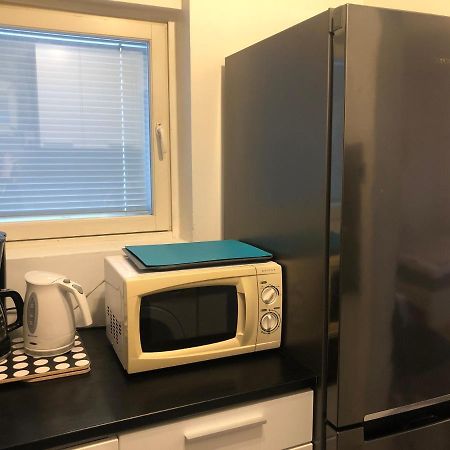 Yksio Kilometri Jokirannasta Forilta Apartment Turku Ngoại thất bức ảnh